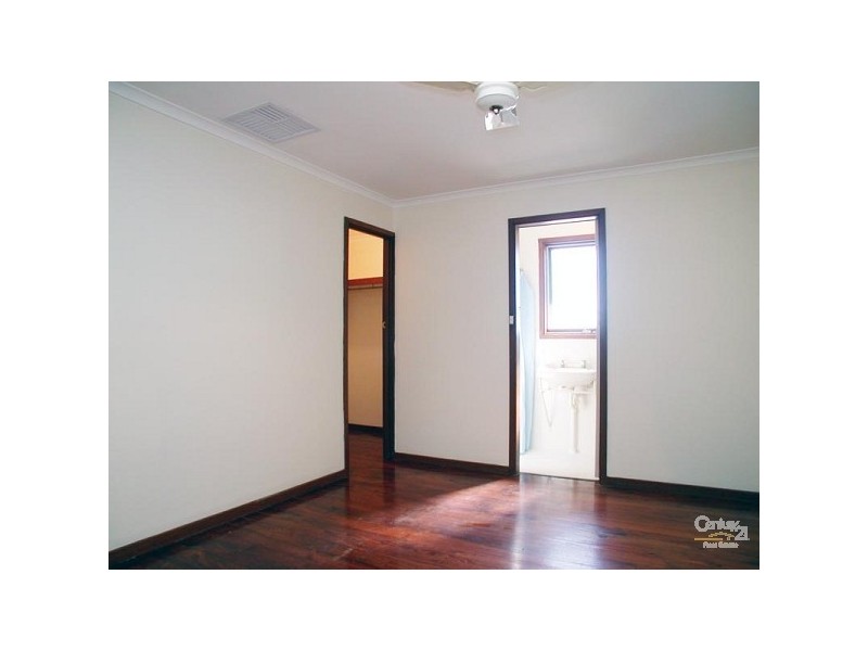 13 Guy Street, Christie Downs SA 5164