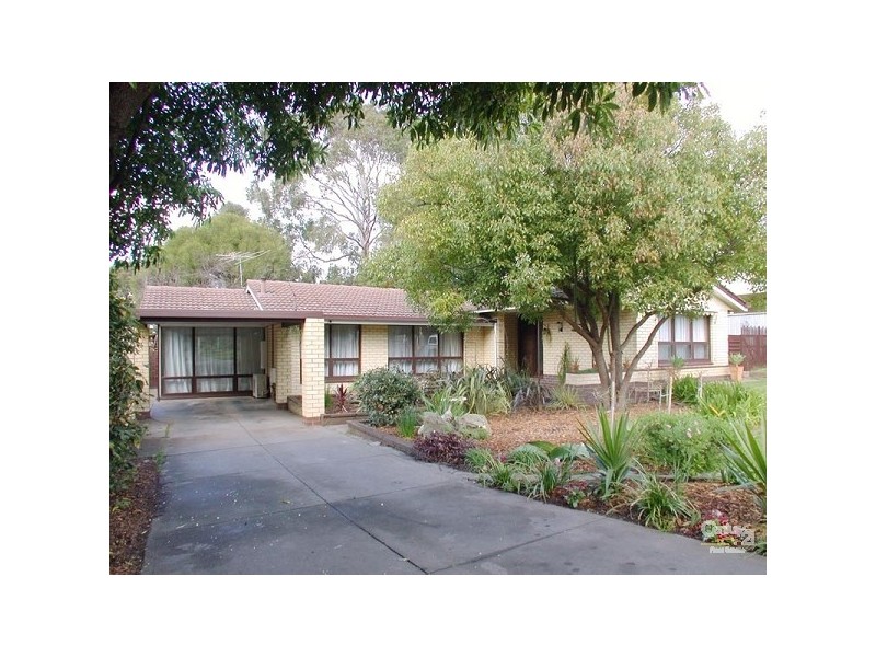 4 Bruce Street, Morphett Vale SA 5162