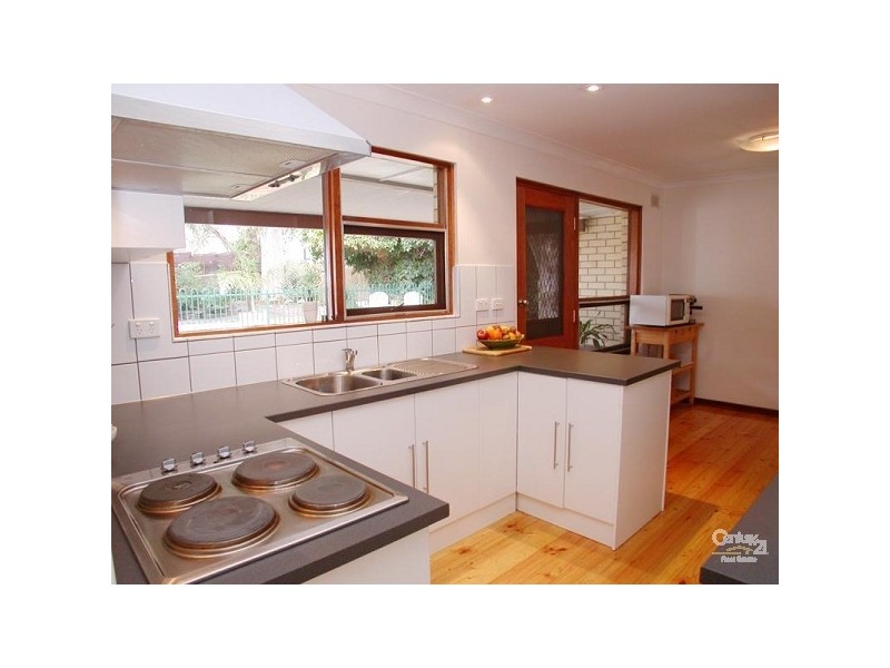 4 Bruce Street, Morphett Vale SA 5162