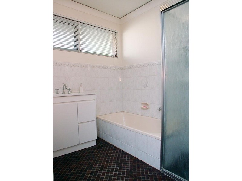 4 Bruce Street, Morphett Vale SA 5162