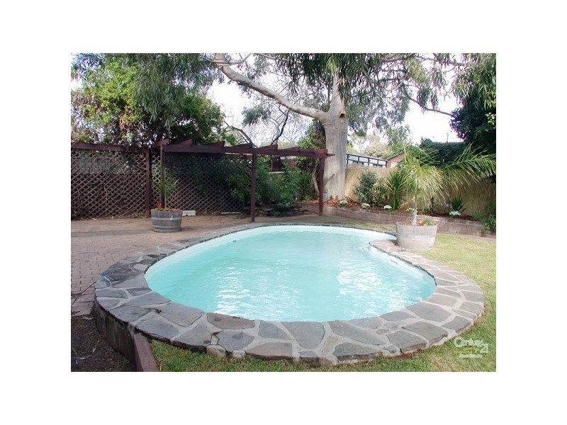 4 Bruce Street, Morphett Vale SA 5162