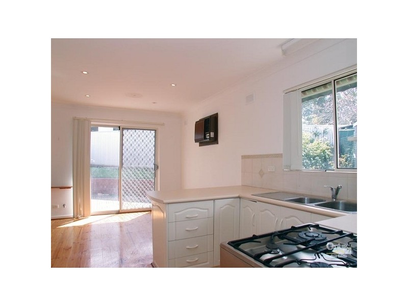 14 Higgins Street, Hackham SA 5163