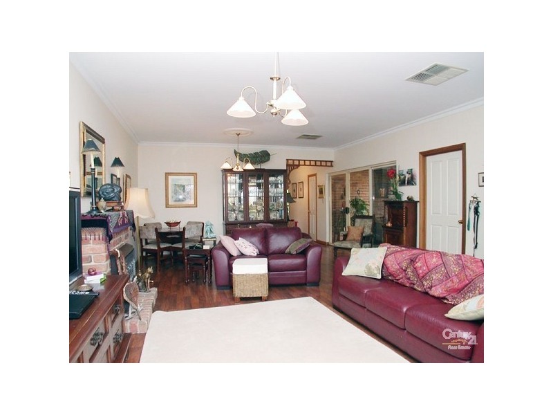 14 Cranbourne Drive, O’halloran Hill SA 5158