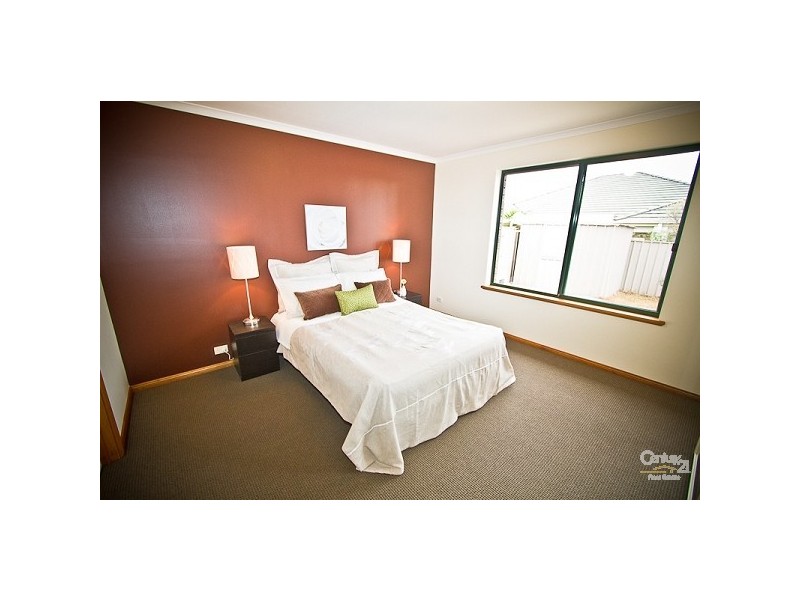 8 Bloomsbury Court, Woodcroft SA 5162