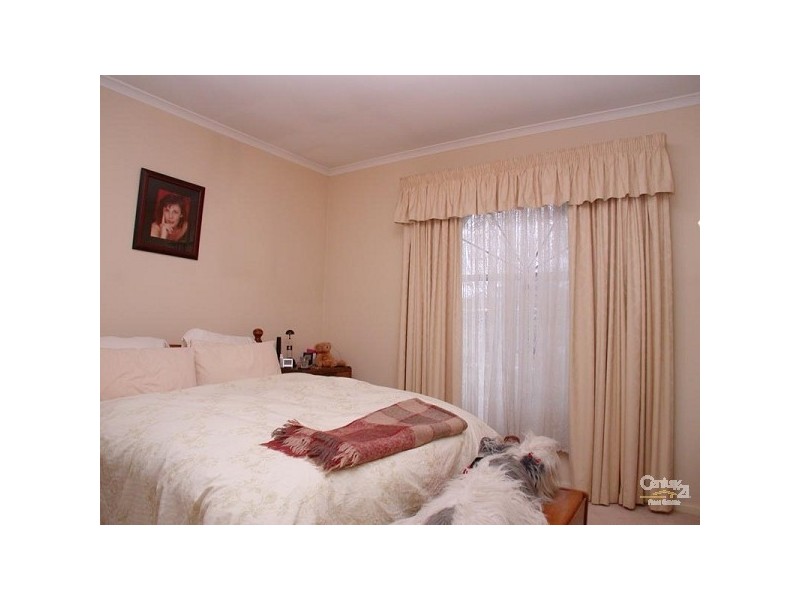 2 Hurley Ct, Mitchell Park SA 5043