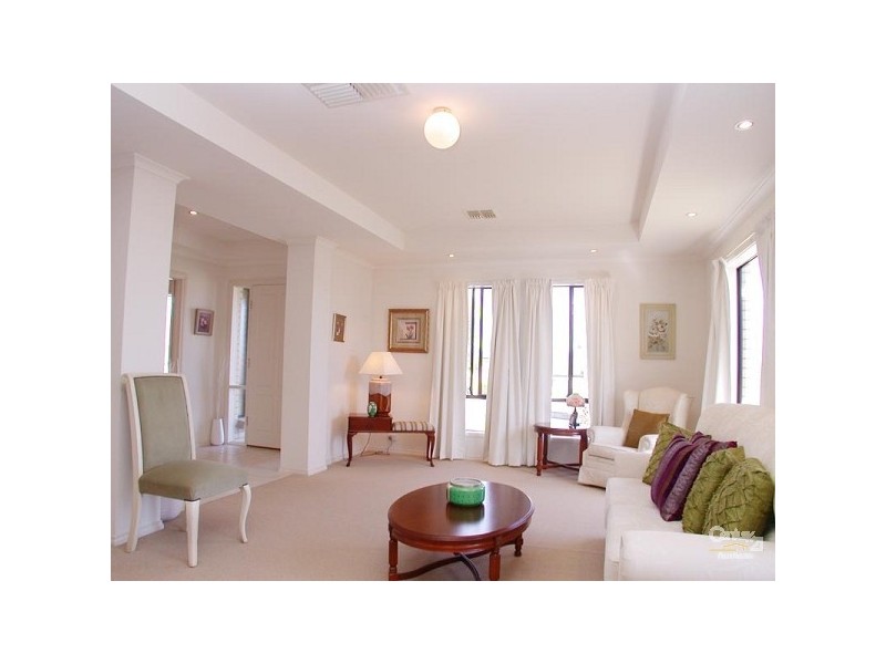 6 Tennyson Street, Seaford Rise SA 5169