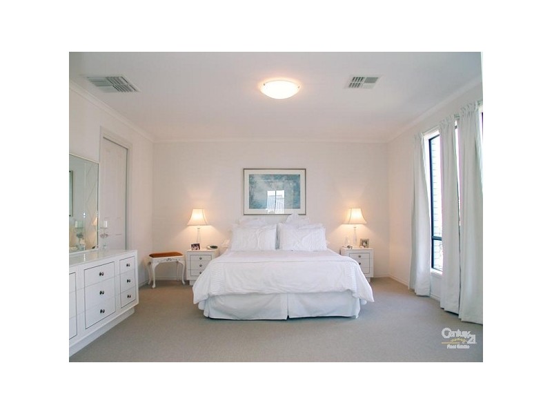 6 Tennyson Street, Seaford Rise SA 5169
