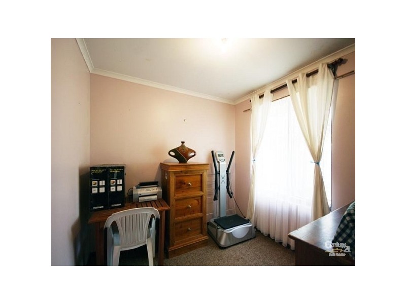 26 Kwinana Crescent, Port Noarlunga South SA 5167