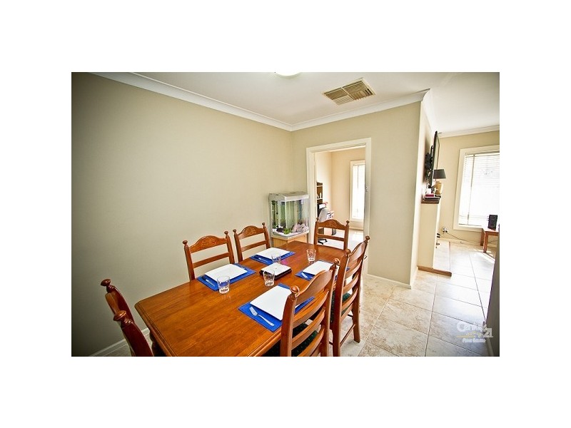 18 Wahratta Avenue, Morphett Vale SA 5162