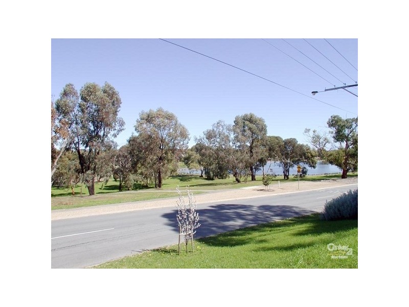 6 Martin Road, Morphett Vale SA 5162