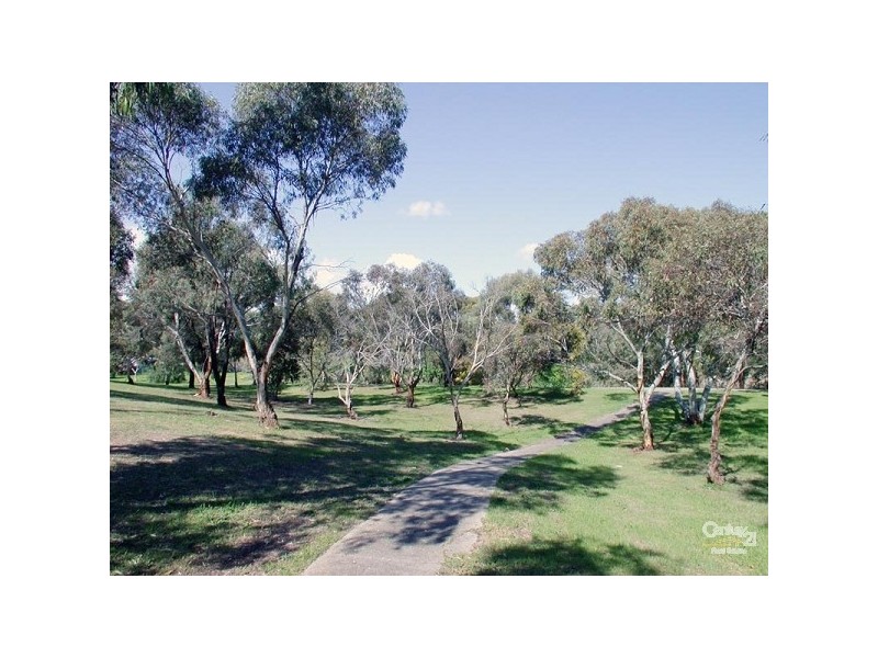6 Martin Road, Morphett Vale SA 5162