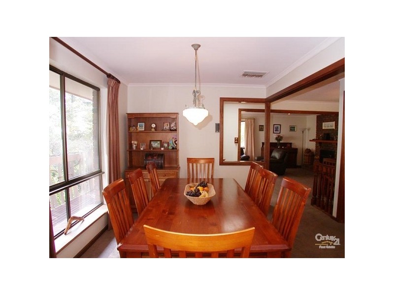 219 Windebanks Road, Aberfoyle Park SA 5159