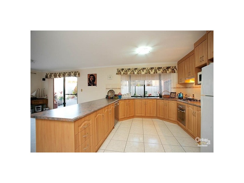 128 Grand Boulevard, Seaford Rise SA 5169