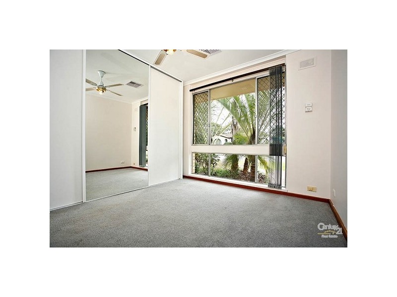 36 Harbourview Road, Hackham West SA 5163