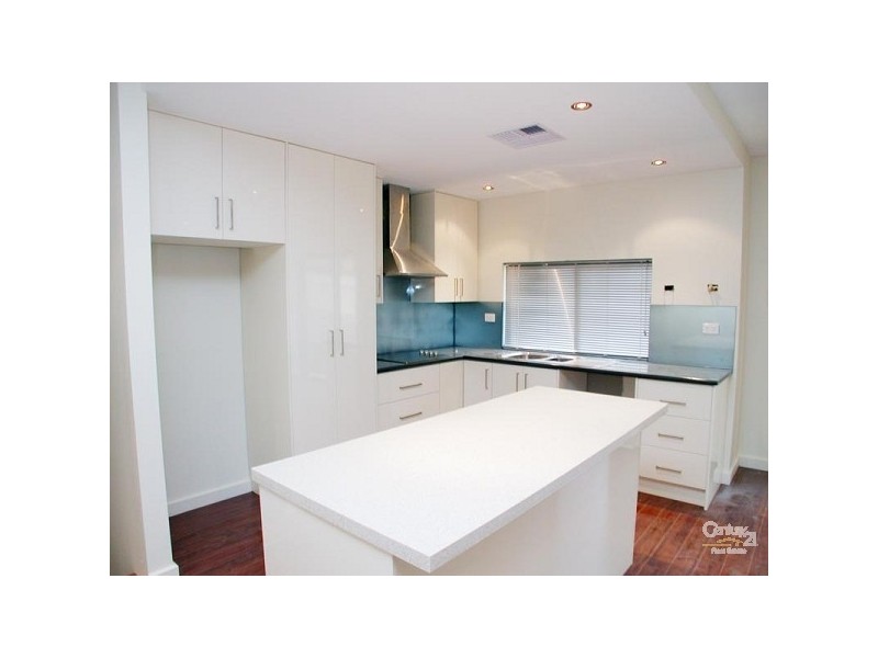 4A Sussex Crescent, Morphett Vale SA 5162