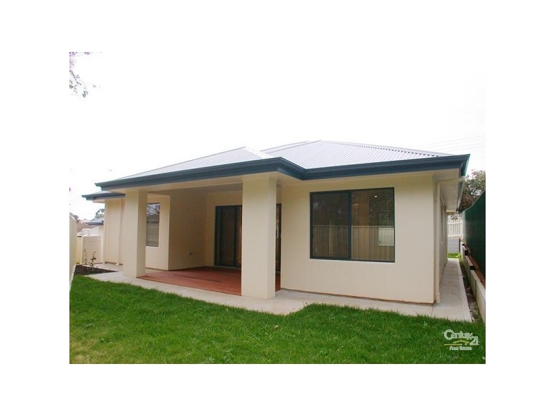 4A Sussex Crescent, Morphett Vale SA 5162