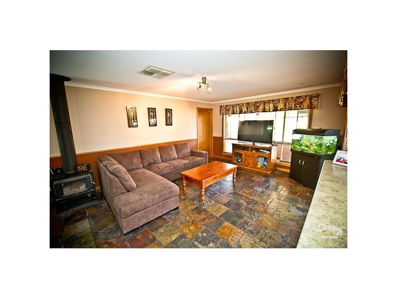 16 Headland Crescent, Woodcroft SA 5162