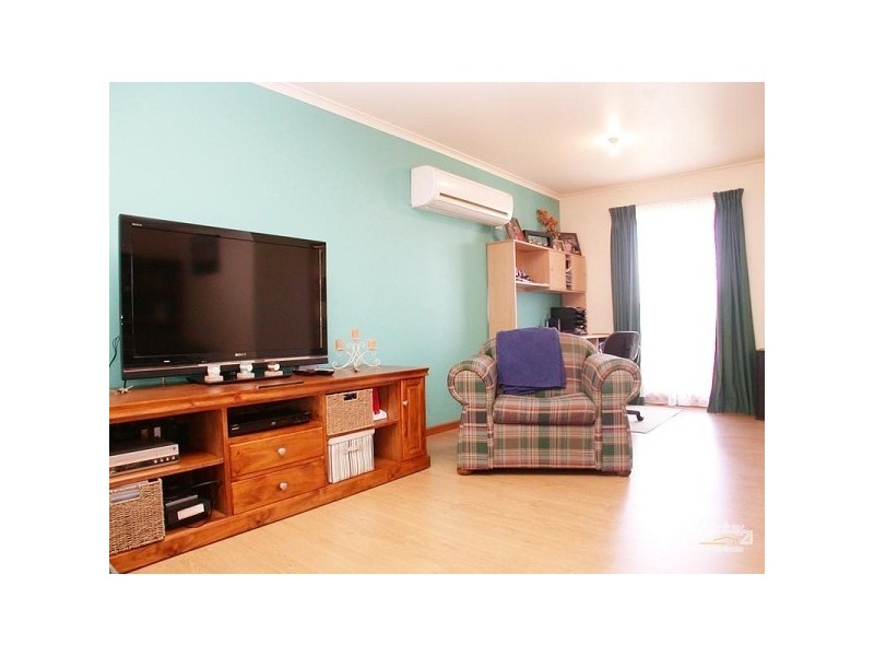 16 Thomas Crescent, Reynella SA 5161