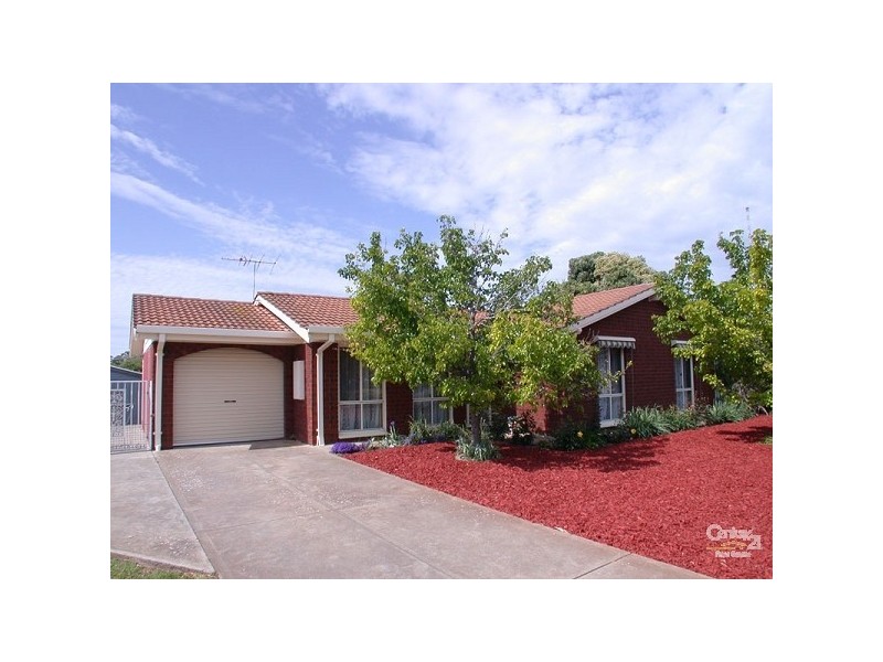 16 Thomas Crescent, Reynella SA 5161