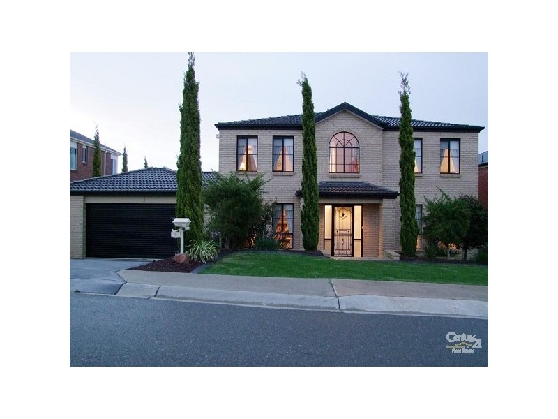 8 Stanford Glen, Seaford Rise SA 5169