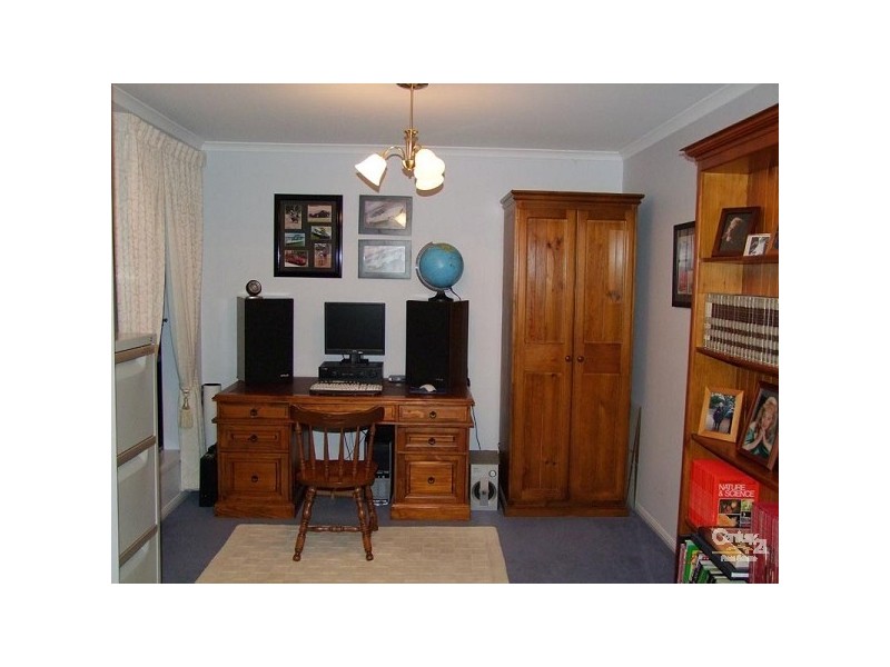 8 Stanford Glen, Seaford Rise SA 5169