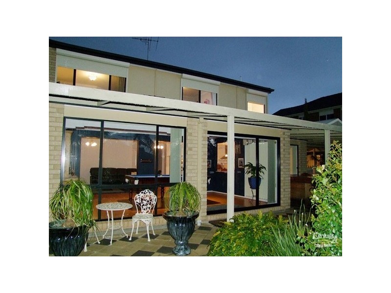 8 Stanford Glen, Seaford Rise SA 5169