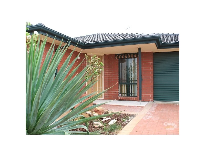 6 Alana Walk, Woodcroft SA 5162