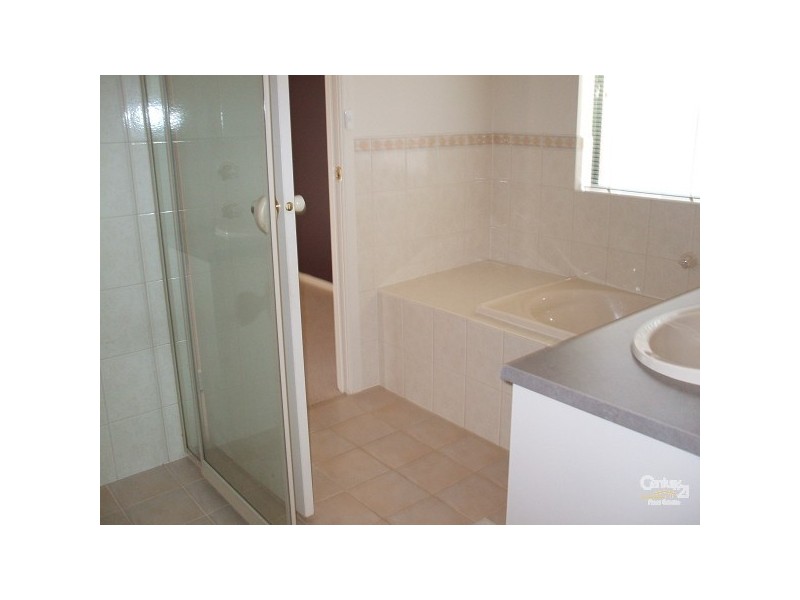 6 Alana Walk, Woodcroft SA 5162