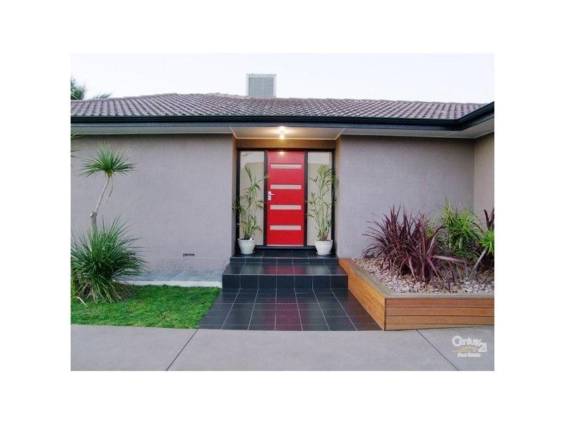 10 Compass Drive, Seaford SA 5169