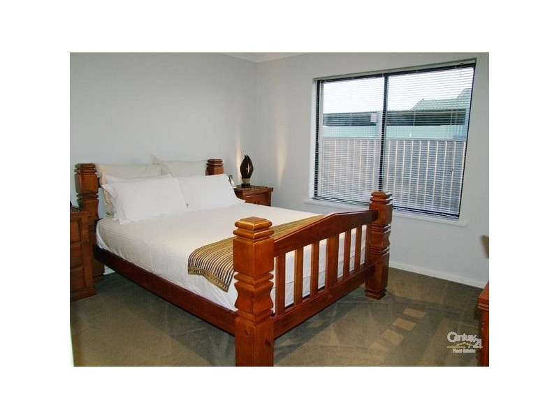 10 Compass Drive, Seaford SA 5169