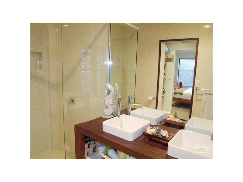 10 Compass Drive, Seaford SA 5169