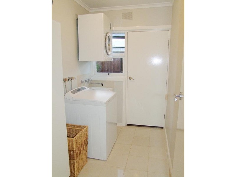 10 Compass Drive, Seaford SA 5169