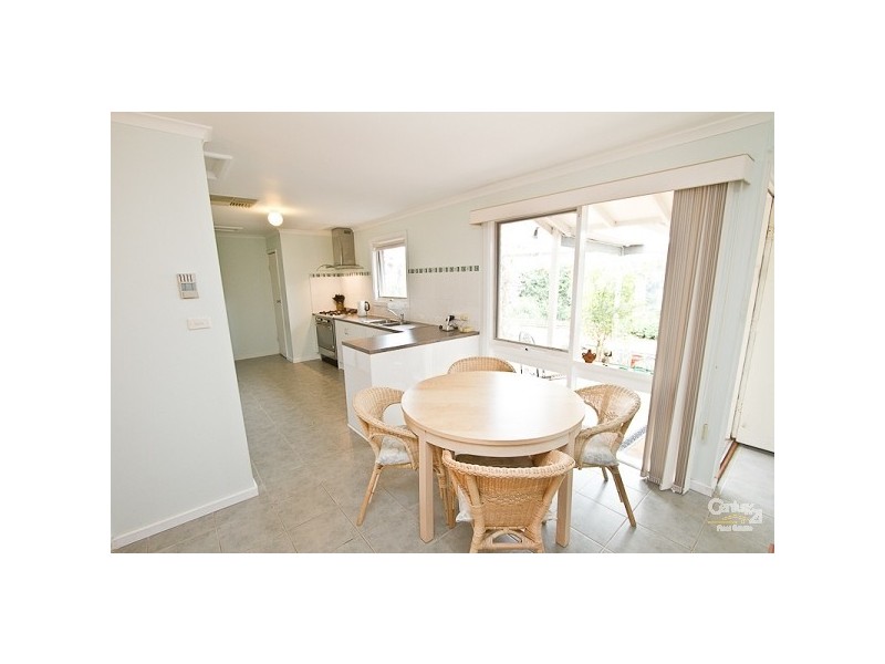 21 Buena Vista Crescent, Hackham West SA 5163