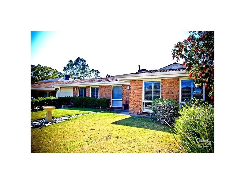 31 Barrdickson Crescent, Happy Valley SA 5159