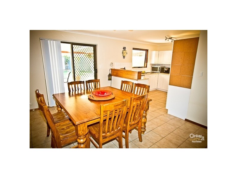 31 Barrdickson Crescent, Happy Valley SA 5159