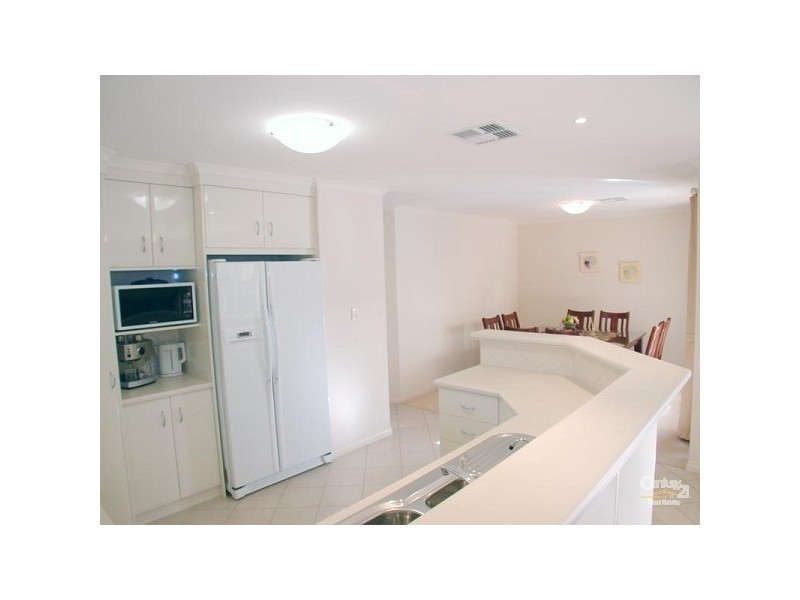 4 Annabelle Court, Hallett Cove SA 5158