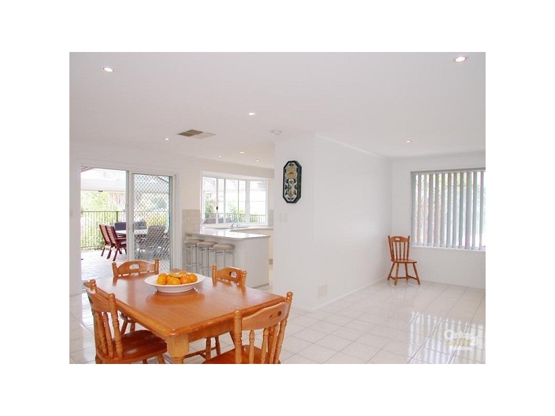 16 Huntingdale Road, Noarlunga Downs SA 5168