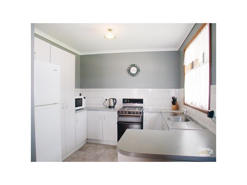 43 Hendrix Crescent, Woodcroft SA 5162
