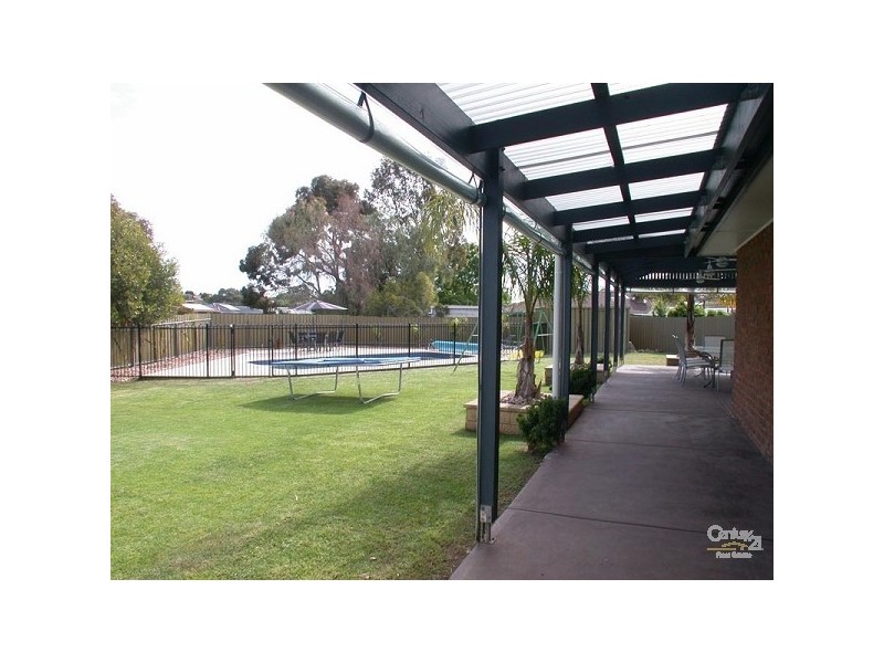 43 Hendrix Crescent, Woodcroft SA 5162