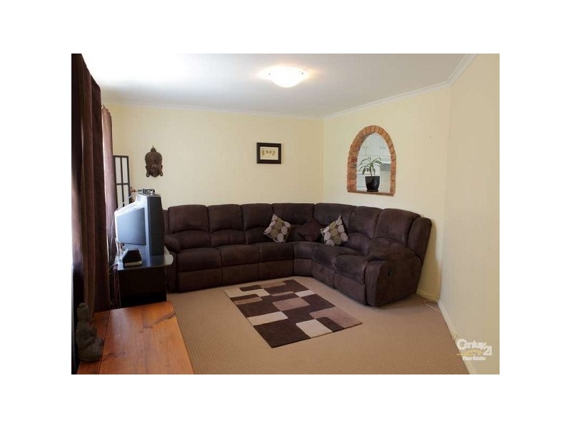 17 Leane St, Huntfield Heights SA 5163