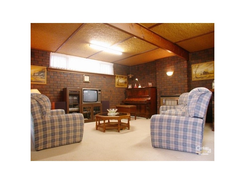 79 Warri Parri Drive, Flagstaff Hill SA 5159