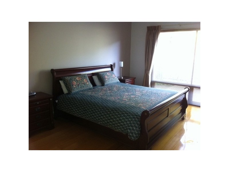 27 Armata Road, Happy Valley SA 5159