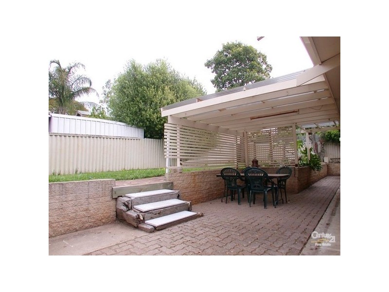 2 Barcelona Drive, Happy Valley SA 5159