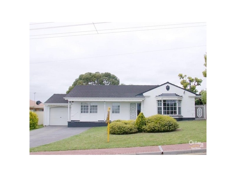 15 Tripoli Road, Happy Valley SA 5159