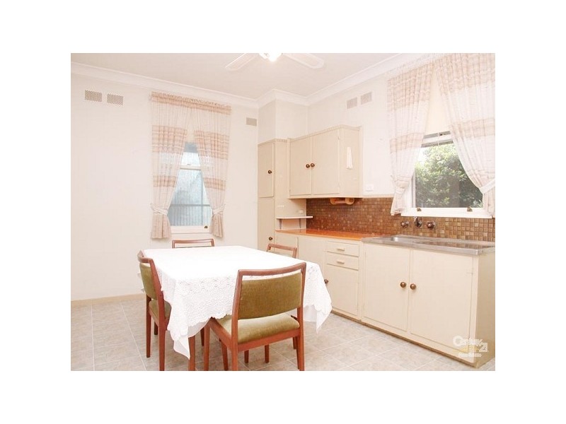 15 Lincoln Avenue, Sturt SA 5047