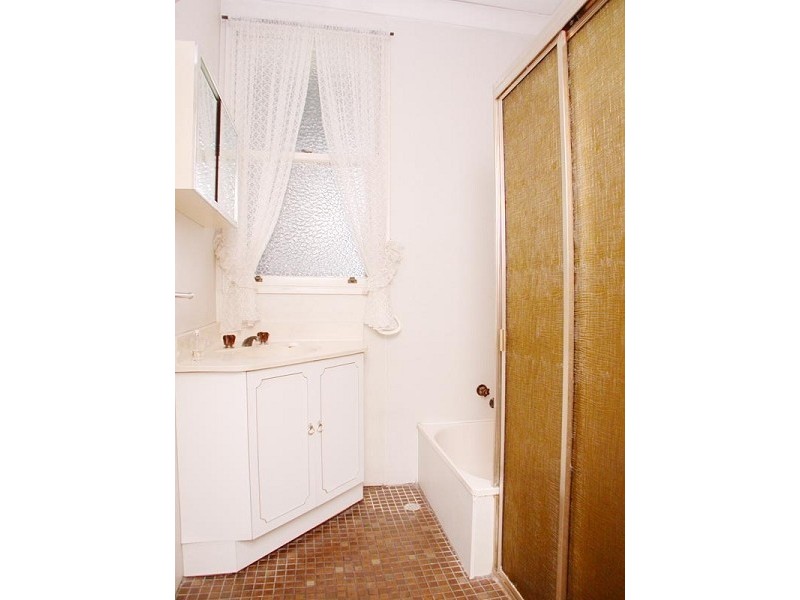 15 Lincoln Avenue, Sturt SA 5047