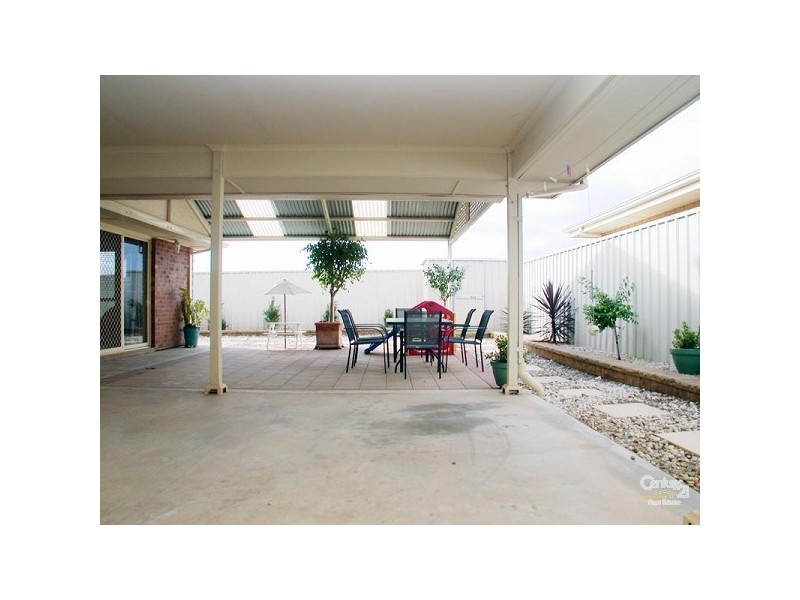 10 Garden Ct off Griffiths Drive, Seaford SA 5169