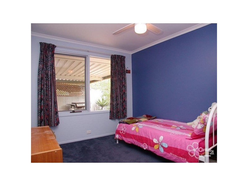 37 McCartney St, Morphett Vale SA 5162