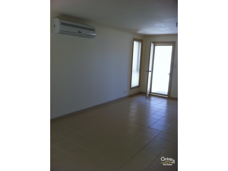 2/6 Booth Ave, Morphett Vale SA 5162