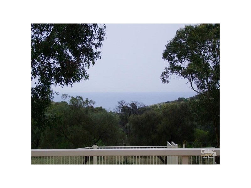 19 Barossa Crescent, Hallett Cove SA 5158